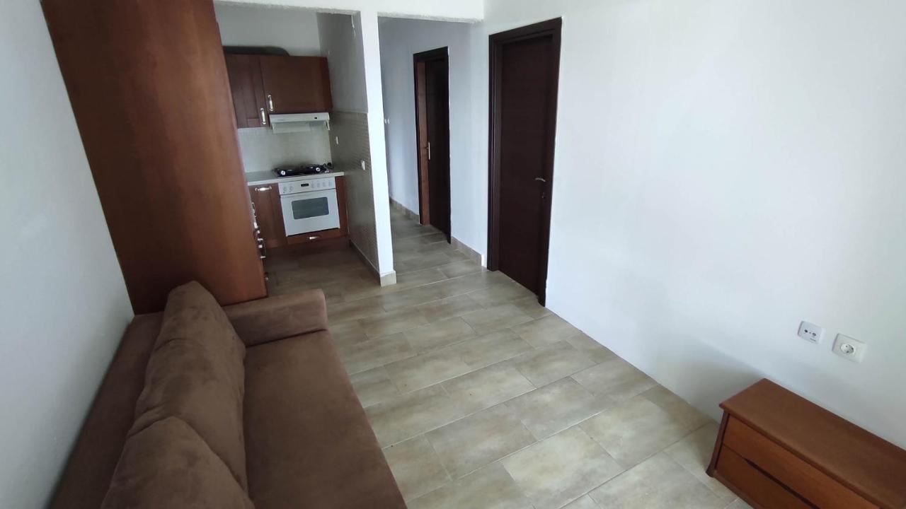 Miranda Apartment *